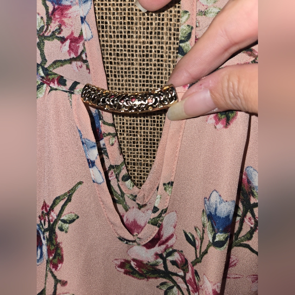 Women's Philosophy Vented Sleeve Pink Floral Blush Pink Top Size Medium - Picture 6 of 8